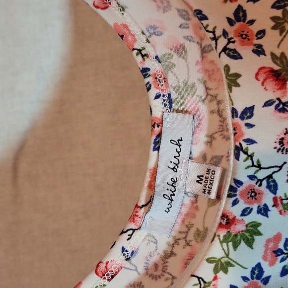 White Birch Maxi Dress Size Medium . Gently Used. Good Condition - Picture 3 of 4